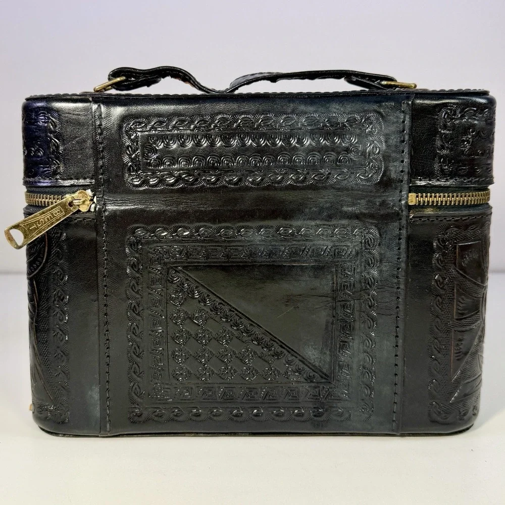 Vintage Leather Travel Bar Case Flask Set 3 Glass Bottles 2 Cups Cocktail Kit